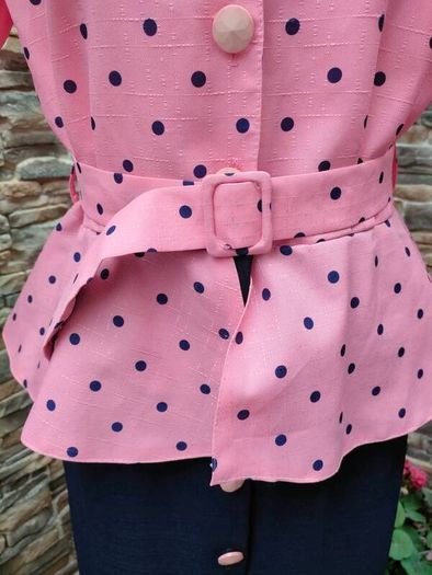 Vintage 1980s 50s style Pink Navy polkadot peplum dress Size M Postage included