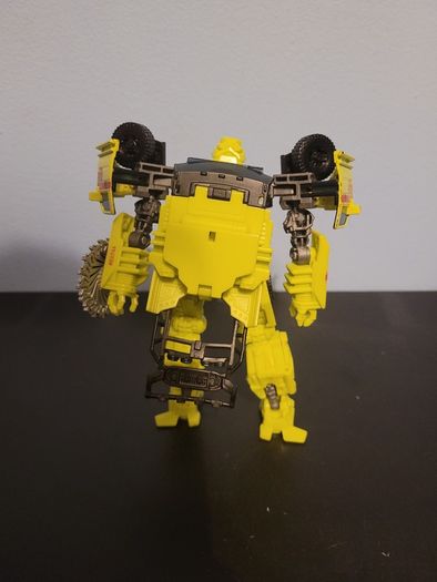 Studio Series 04 Ratchet