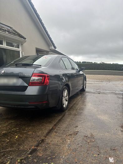 Skoda Octavia 2019 automatic 1.6L diesel