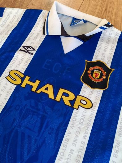 Vintage Man United Football Jersey