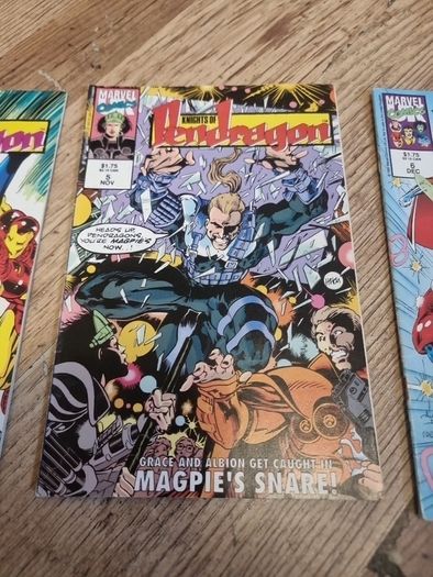 Job lot 3 vintage Knights of Pendragon comics. 1993