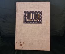 Singer Sewing Book  . Mary Brooks Picken. 1957.