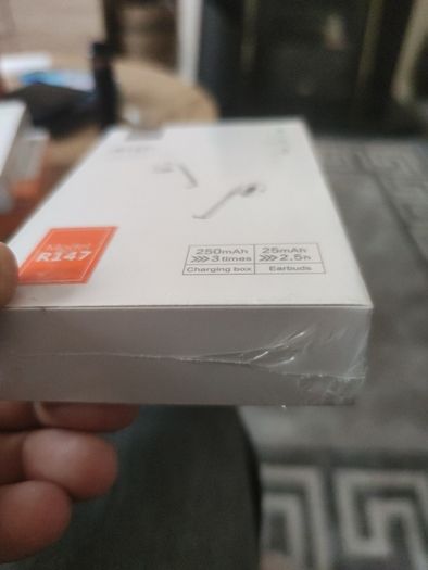 Earbuds