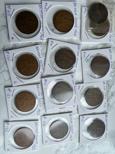 British Pennies. George VI & QE2 - 3 for a euro. 5 euro minimum.