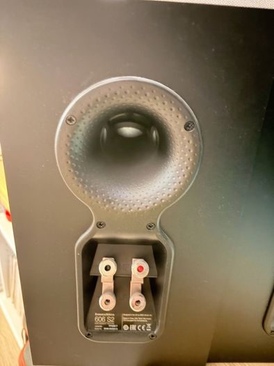 Bower & Wilkins 606 S2 speakers x2 black with STAV24 stands