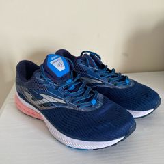 Joma ladies trainers size 4