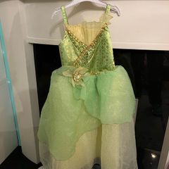 Disney store Tiana's Dress 5-6 and Tiara