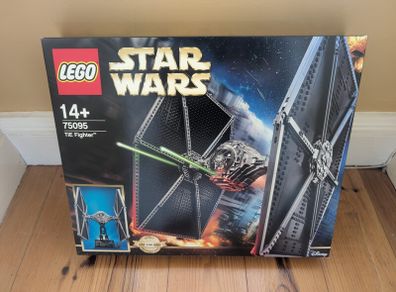 Lego Tie Fighter 75095 - BNIB