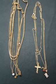 Gold Chain with Small Cross Pendant (15 each)
