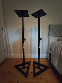 studio monitors stand (pair) (see specs in description)