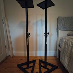 studio monitors stand (pair) (see specs in description)