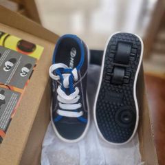 Heelys Skates - brand new