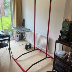 Portable pull up and dip station - Pull-up mate