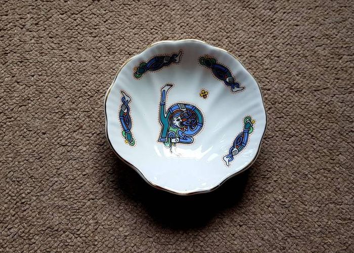 Royal Tara Book of Kells small Oyster Dish/ Ashtray Letter D