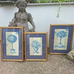 Nice set of 3 Vintage Botanical prints on woven Linen