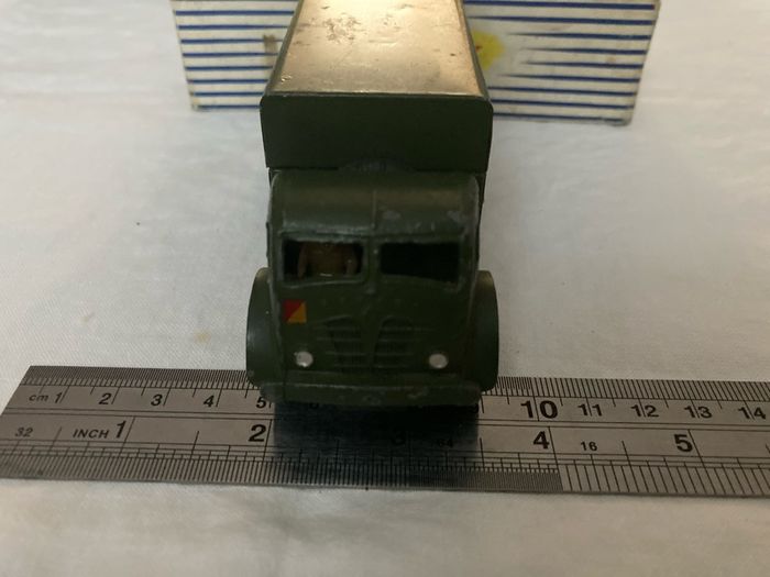 Dinky 622. 10-ton army truck. In box. Both excellent condition.