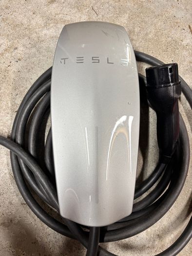 Tesla Charger