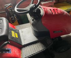 Ride on mower