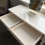 vanity table Image 3