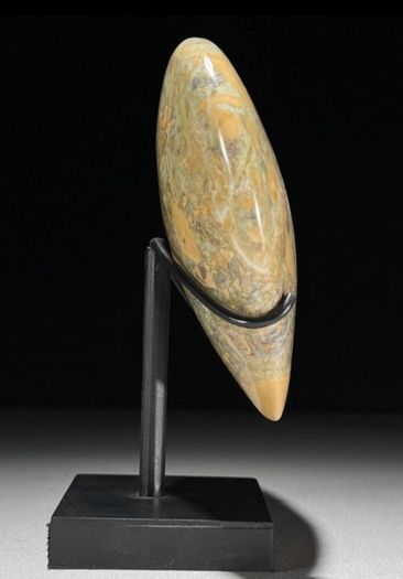 Crystal Heart On Custom Display Stand - Maligano Jasper