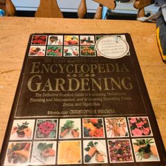 The Royal Horticultural society Encyclopedia of Gardening.