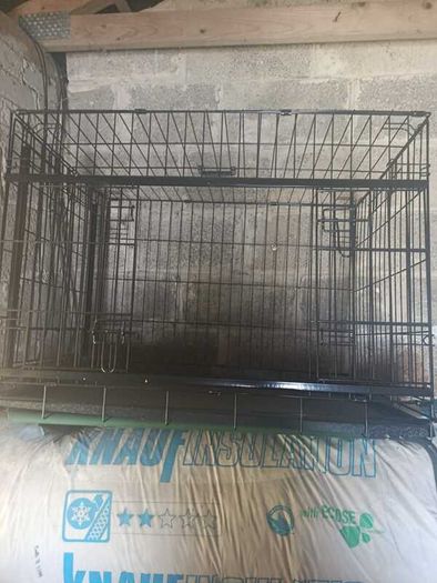 Large Premium Dog Crate (NEW & UNUSED)