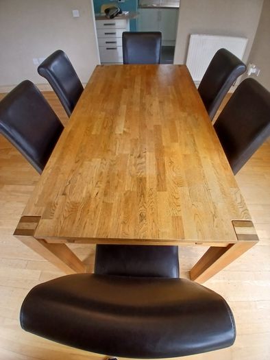 table and chairs