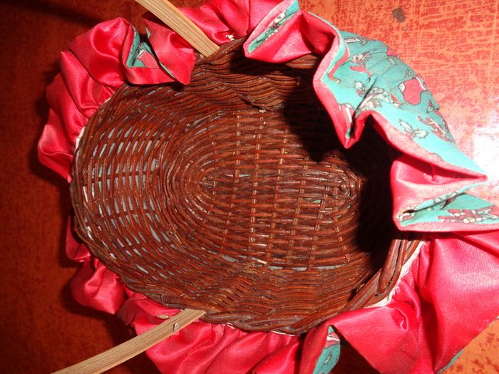 Decorative Christmas Basket for Sale