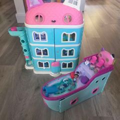 Gaby dollhouse - the house and boat