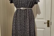 ELVI, rose textured dress