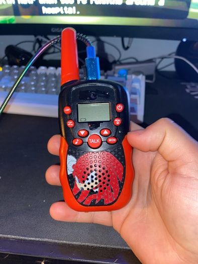 Sonic & knuckles walkie talkies