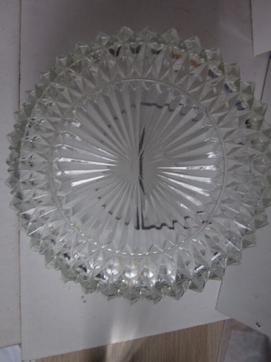 Two Vintage Indiana Glass Diamond Point  Bowls