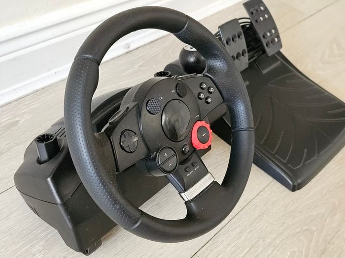 Logitech Driving Force GT Steering Wheel