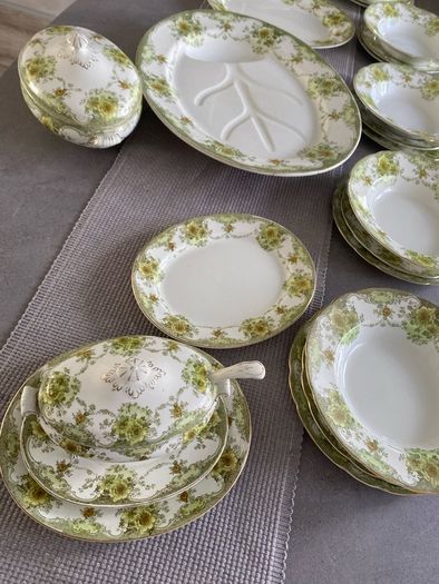 Antique Dinner Service Bishop &; Stonier Tableware