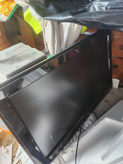 broken tv
