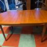 mcintosh table 4 chairs Image 4