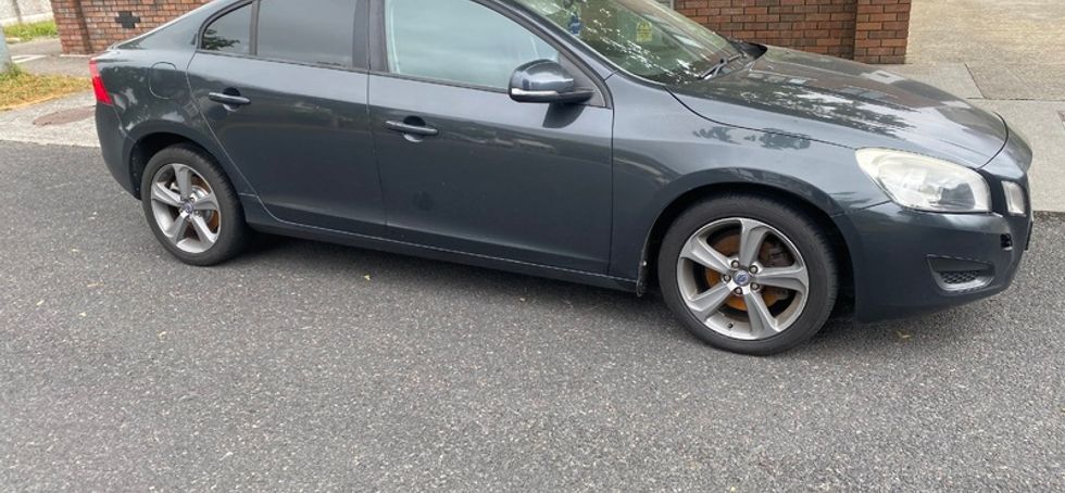 2012 Volvo s60 breaking for parts