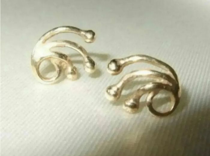 Vintage 9ct Gold Earrings