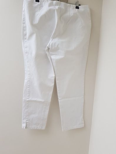 MARC CAINSmart Casual Cropped Trouser White