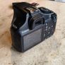 Canon 1100D + Official battery Image 4