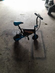 Small  e bike