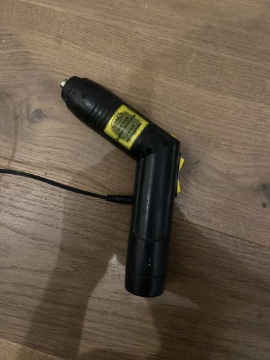 cordless screwdriver