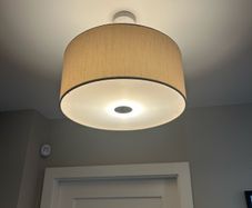 Easyfit beige pendant shades x3