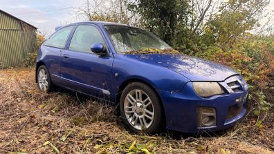 MG ZR Breaking