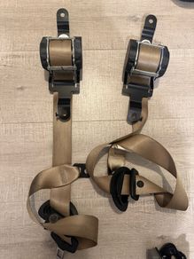 BMW X5 E70 Safety belts