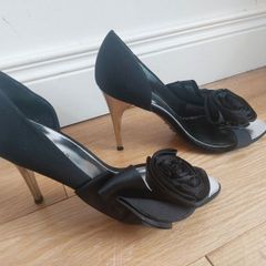 Karen Millen size 30 (uk6) high heel