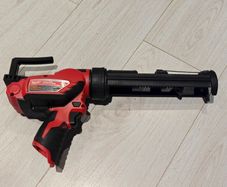 Milwaukee M12 Cordless 10oz Caulk and Adhesive Gun (Model 2441-20) - Used Once, Mint Condition