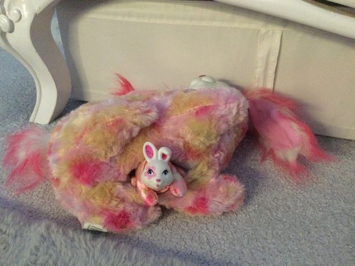 Mammy and baby rabbit teddies
