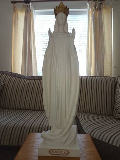 large 24 inch statue of our lady of knock suitable for indoor and oitdoor use.made of fibreglass