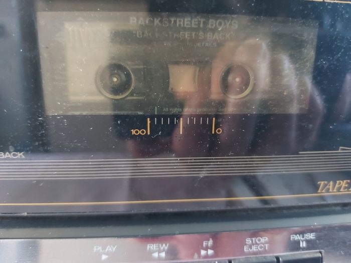 Mitsubishi Music Centre, Model DA-60R, Radio, CD, Tape, Phono, Aux, 2 Philips speakers included, in good condition for its age